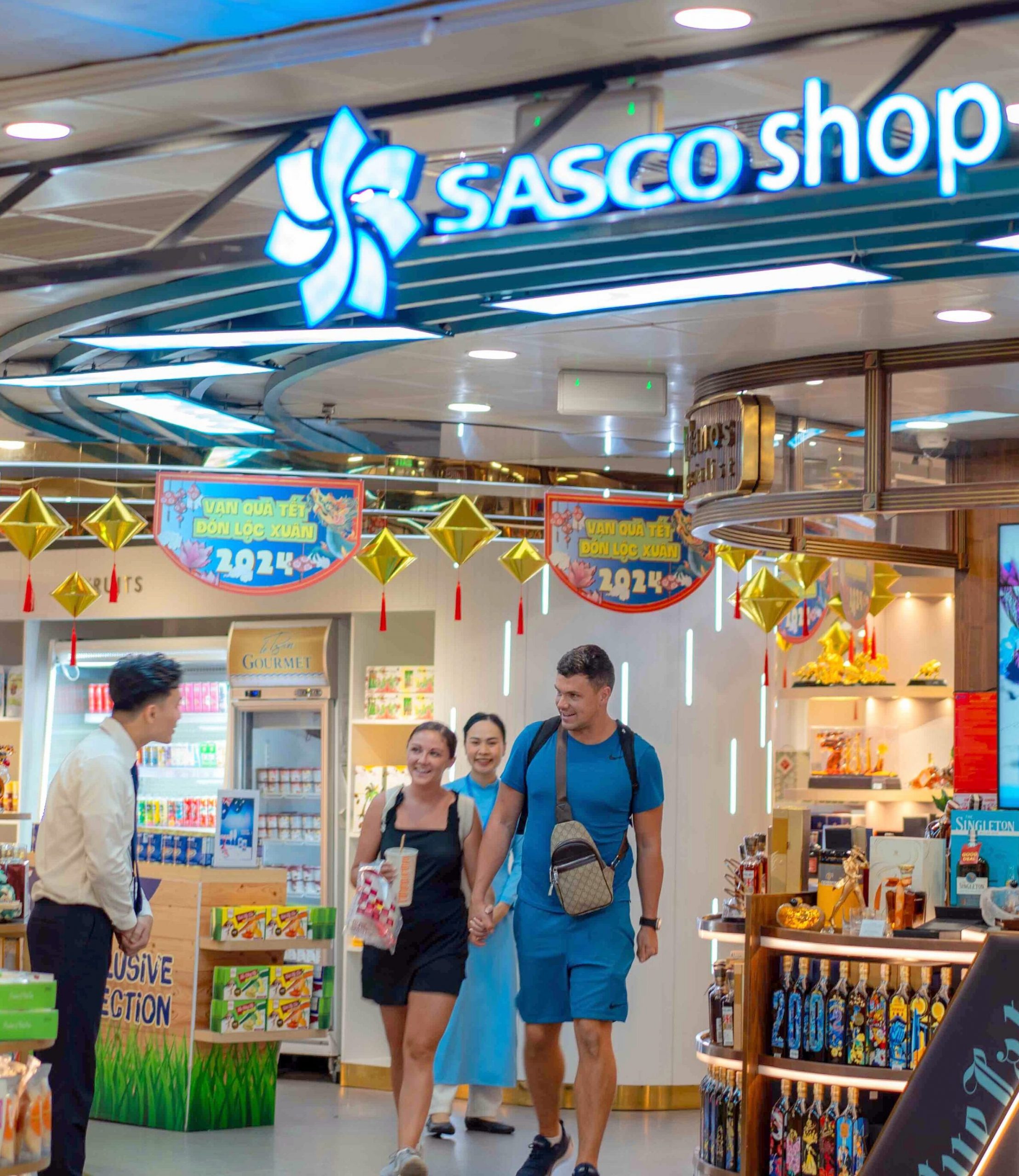 Souvenirs & Confectionery