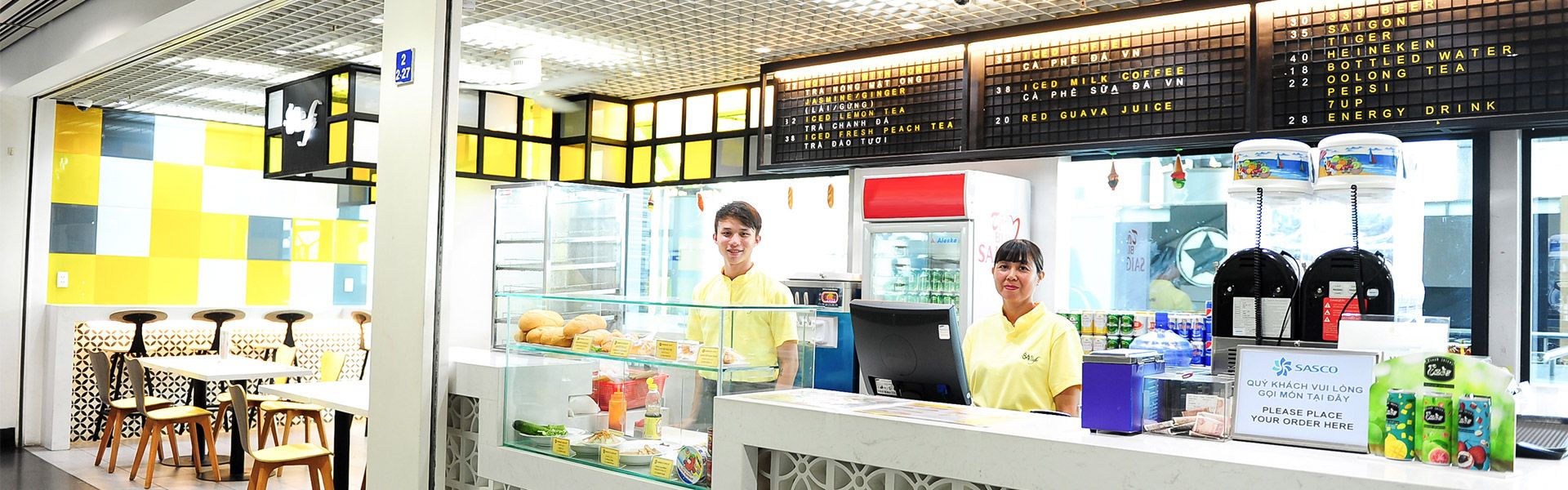 Service_84Cafe_VIE